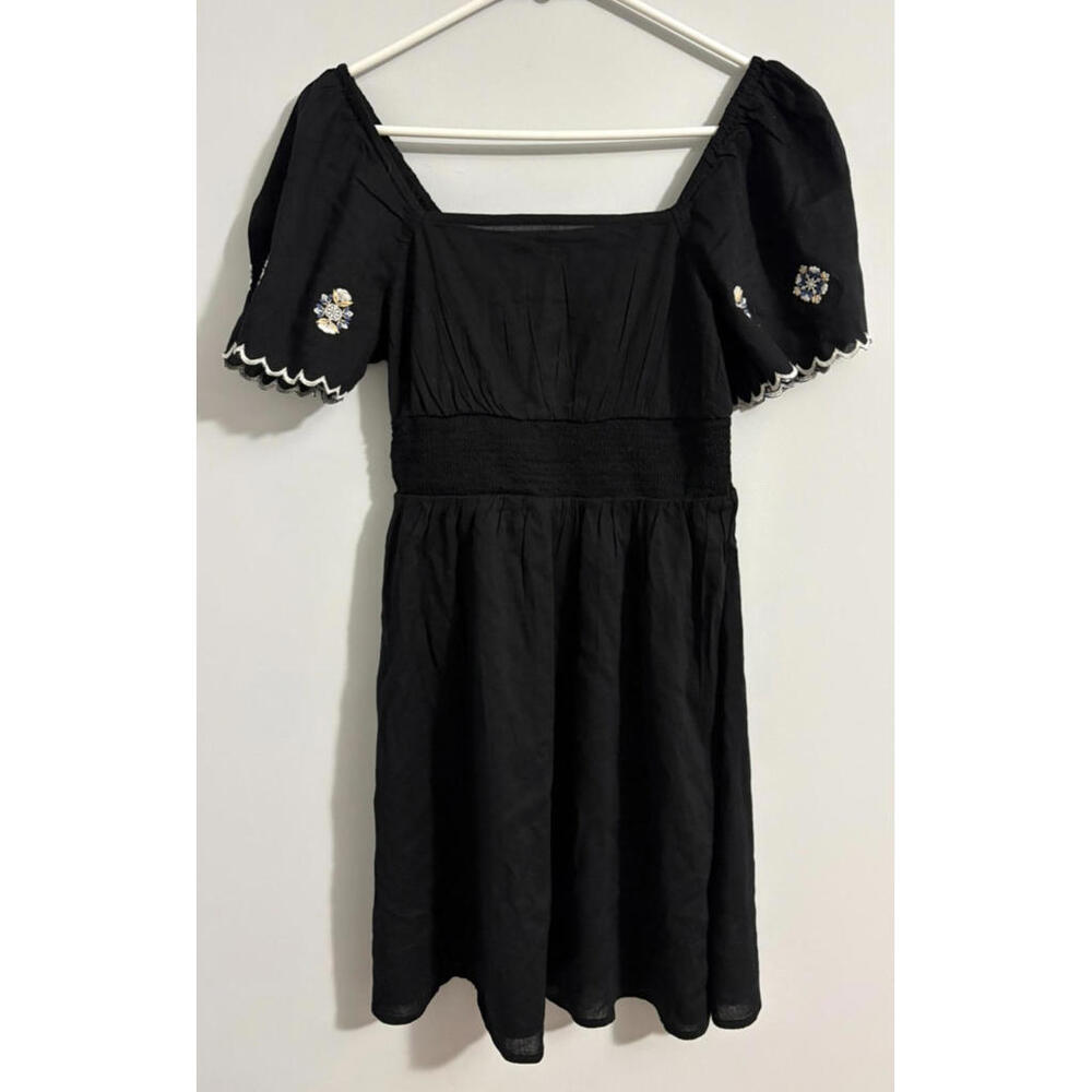 NWT Old Navy Smocked Flutter Short Sleeve Black Dress Embroidered Flowers XS